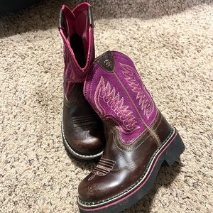 Girls/toddler Ariat boots